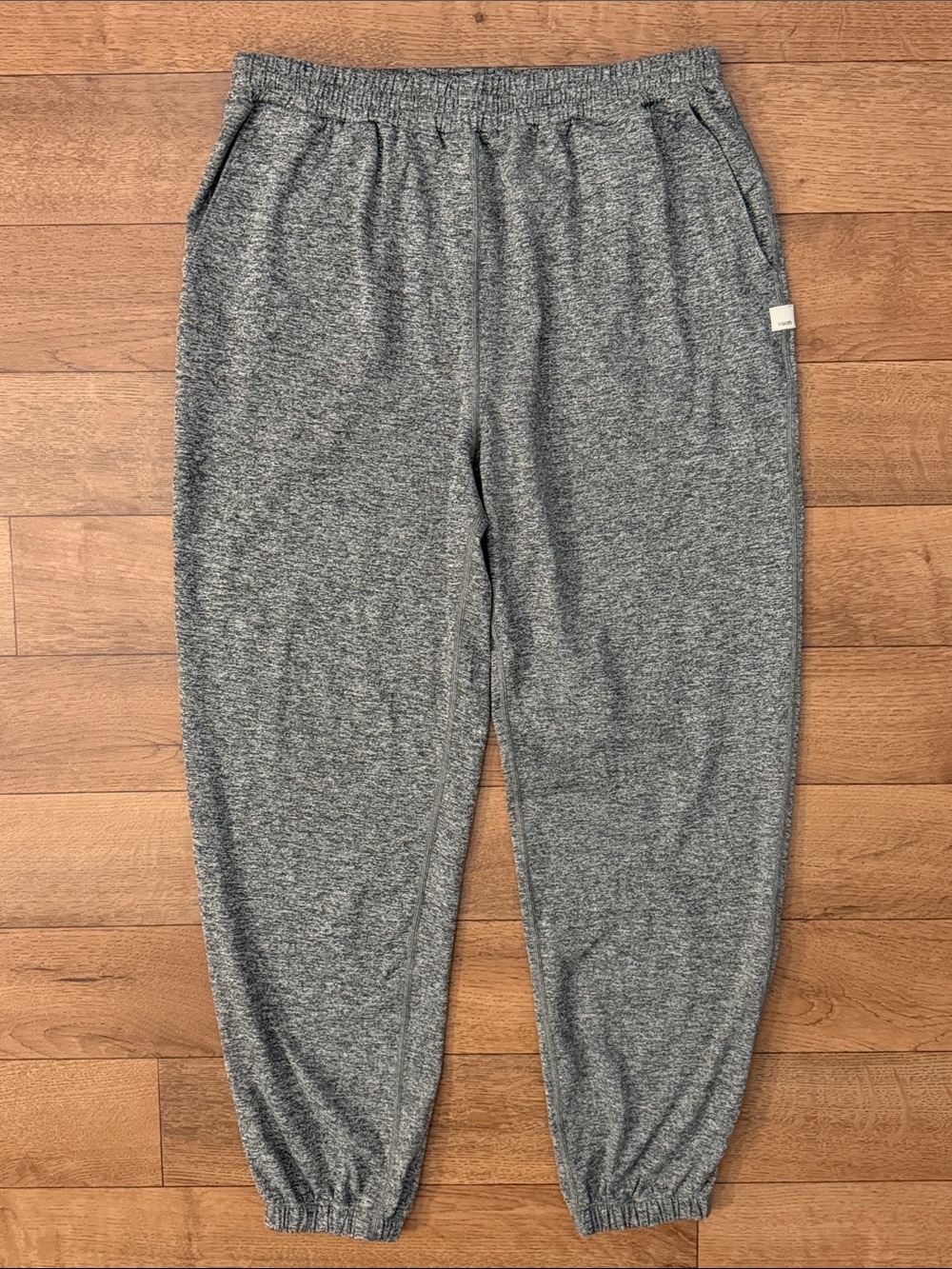 Vuori NO SIZE Boyfriend Jogger In Heather Grey Soft Comfortable Pilates Hot Yoga